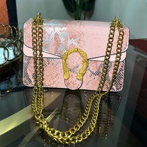 pink 🩷 beautiful bag